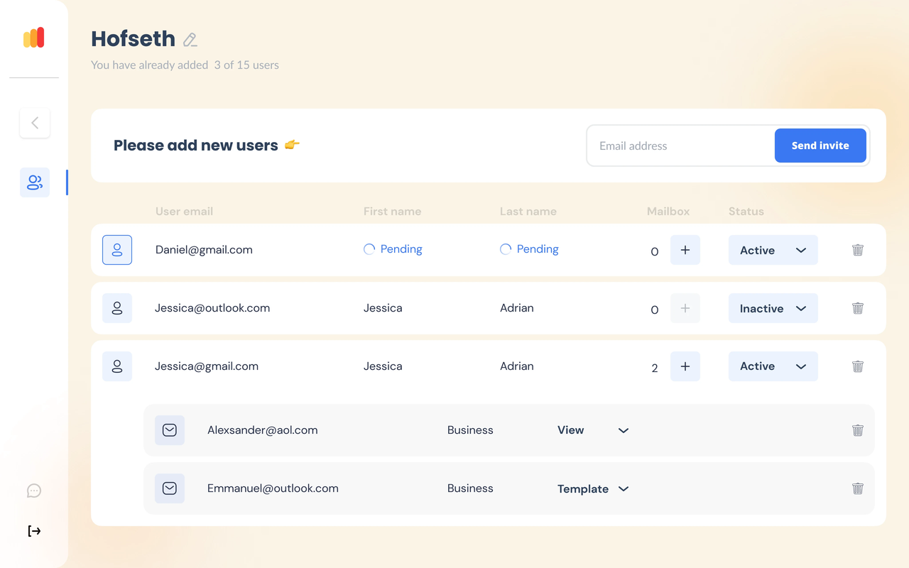 Warmy team management showing invited users, account statuses and mailbox access